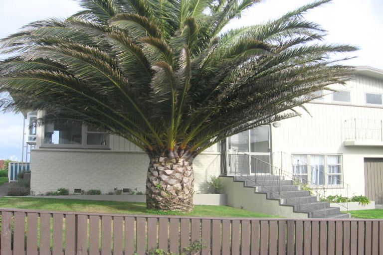 Photo of property in 10 Lilac Lane, Maungaraki, Lower Hutt, 5010