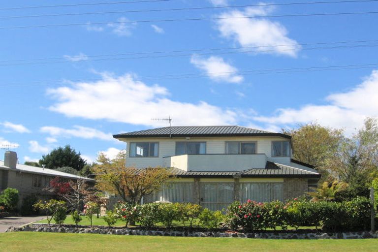 Photo of property in 2/26 Ngamotu Road, Taupo, 3330