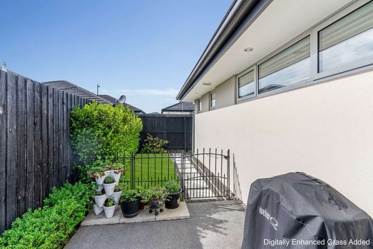 Photo of property in 9 Robalan Close, Halswell, Christchurch, 8025