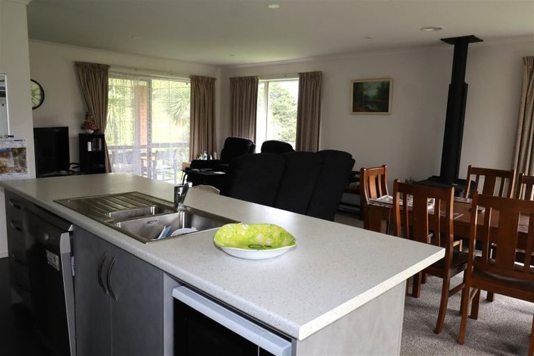 Photo of property in 940 Avoca Road South, Tangowahine, Dargaville, 0372