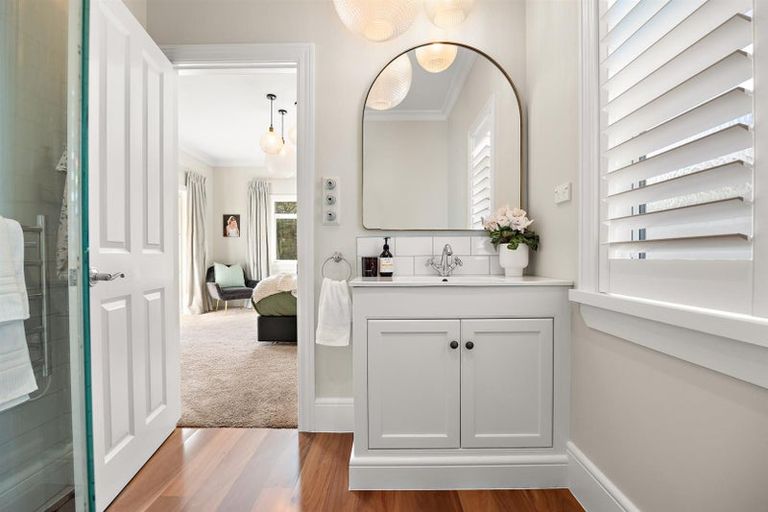 Photo of property in 20 Crabb Fields Lane, Riverhead, 0820