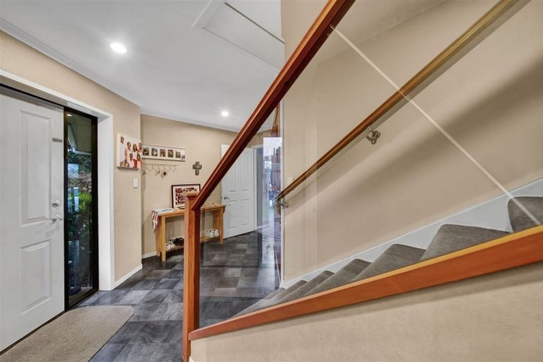 Photo of property in 30 Cameron Street, Hawera, 4610