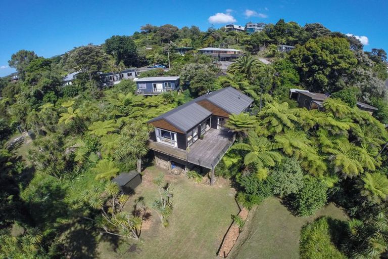 Photo of property in 16 Cambrae Road, Raglan, 3225
