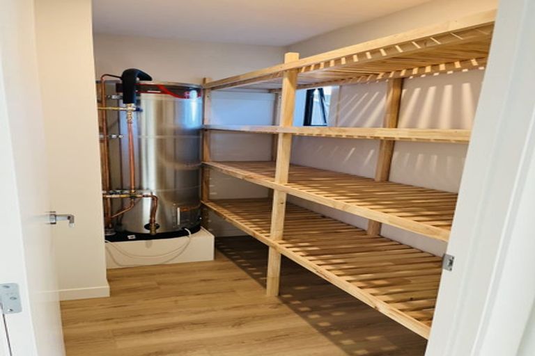 Photo of property in 13 Dunn Street, Lake Hawea, 9382