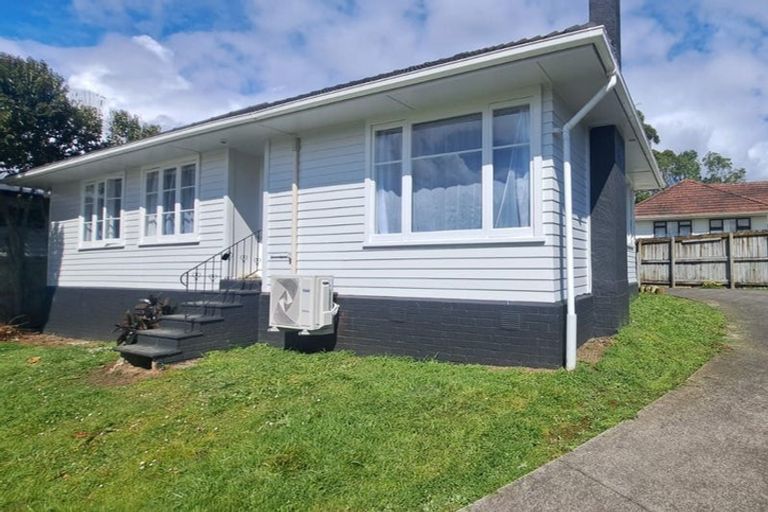 Photo of property in 14 Bolton Place, Otara, Auckland, 2023