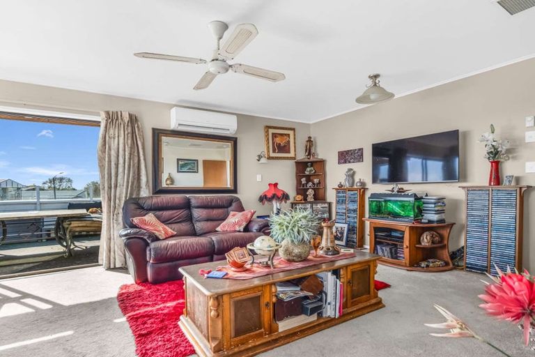 Photo of property in 7 Burton Place, Owhata, Rotorua, 3010