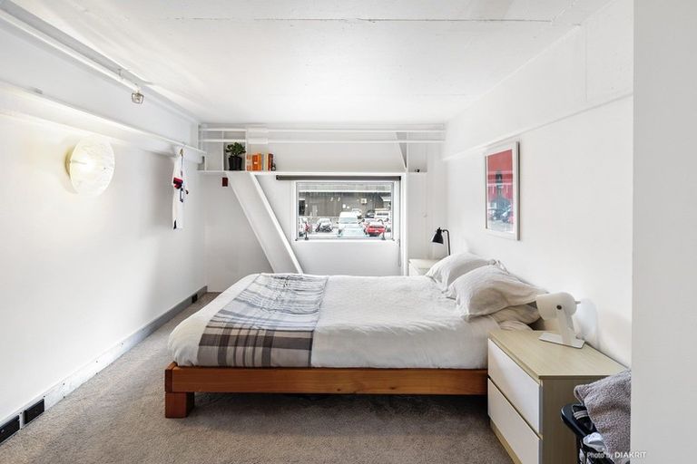 Photo of property in Qba Apartments, 1j/51 Webb Street, Mount Cook, Wellington, 6011