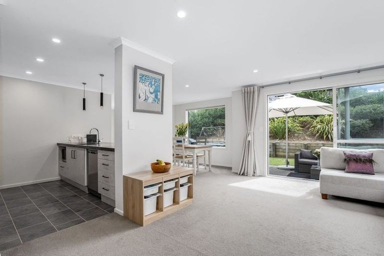 Photo of property in 190 Navigation Drive, Whitby, Porirua, 5024
