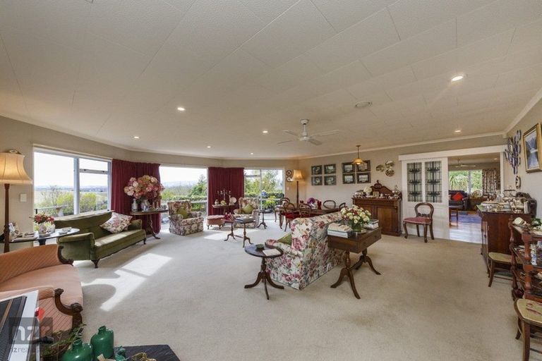 Photo of property in 86 Halcombe Road, Feilding, 4775