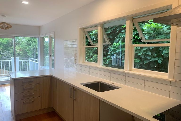 Photo of property in 20 Jutland Street, Mairangi Bay, Auckland, 0630