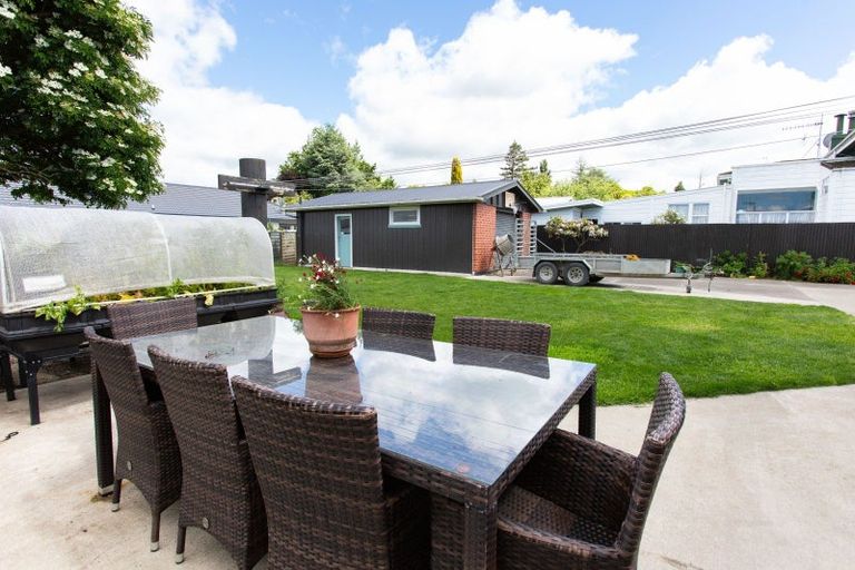 Photo of property in 25 Victoria Avenue, Dannevirke, 4930