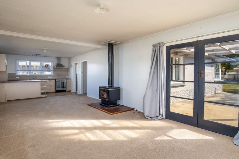 Photo of property in 2 Campbell Street, Alexandra, 9320