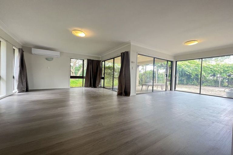 Photo of property in 7 Broomfields Road, Whitford, Howick, 2571