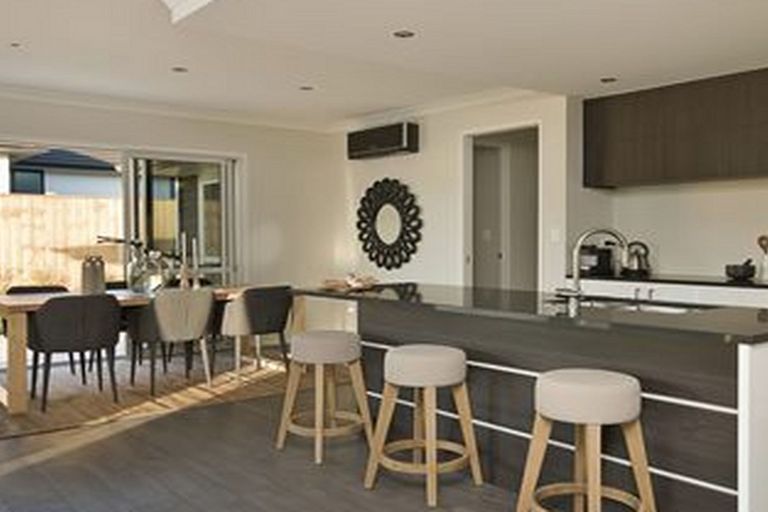 Photo of property in 18 Parkview Drive, Gulf Harbour, Whangaparaoa, 0930