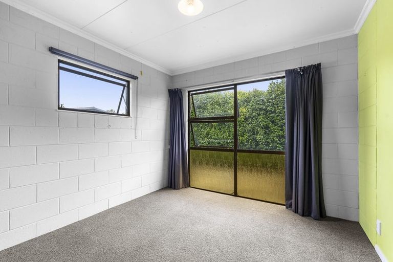 Photo of property in 39 Trelawney Crescent, Westown, New Plymouth, 4310