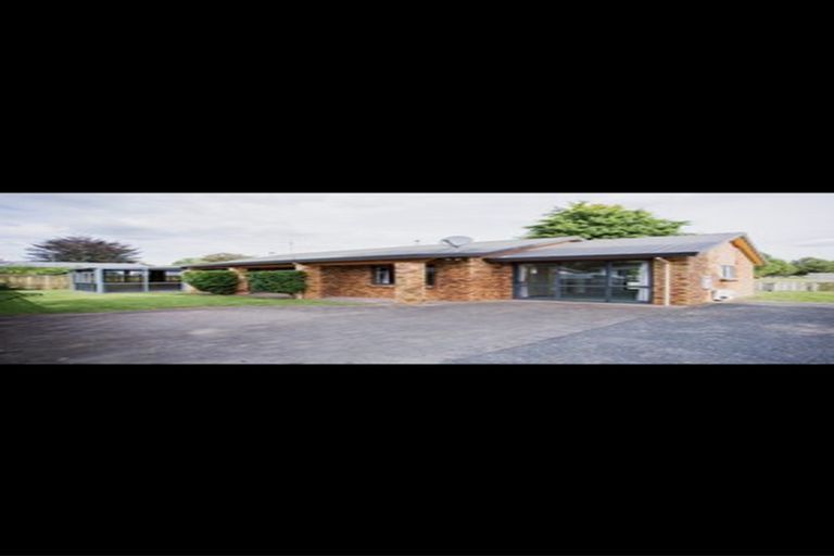 Photo of property in 57b Williams Street, Cambridge, 3434