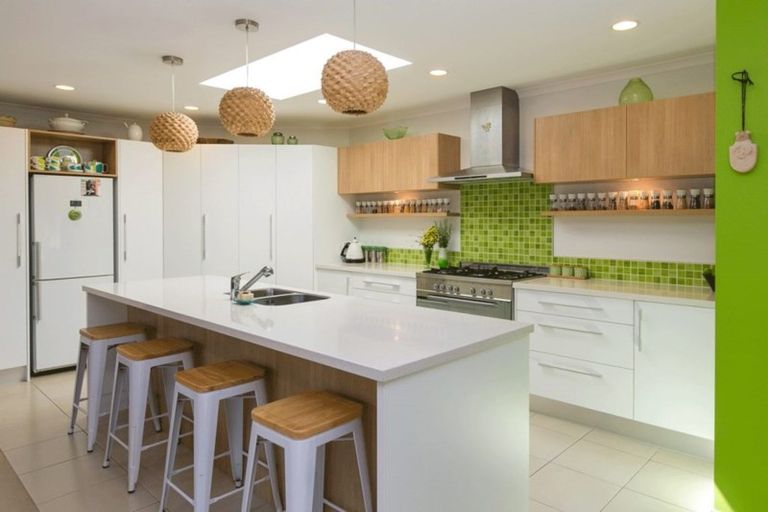 Photo of property in 2a Margaret Alice Close, Whalers Gate, New Plymouth, 4310