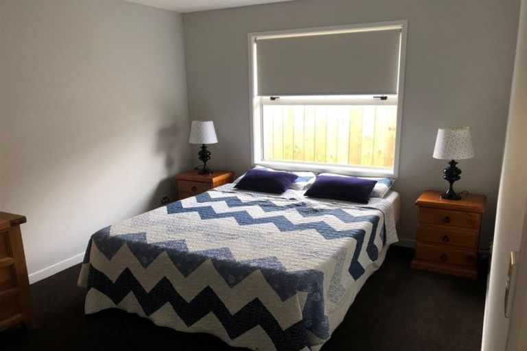 Photo of property in 33 Kahuparere Crescent, Pyes Pa, Tauranga, 3112