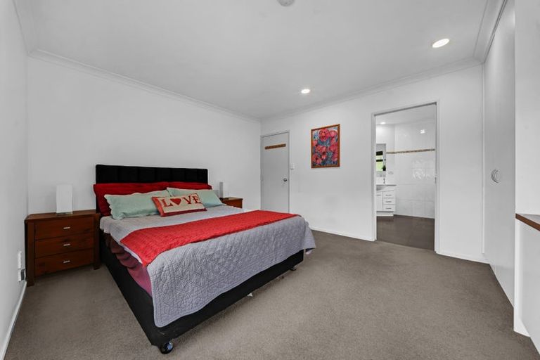 Photo of property in 4 Janome Place, Bucklands Beach, Auckland, 2014