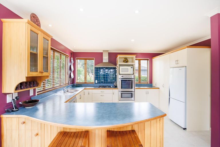 Photo of property in 144 Pacific Drive, Fitzherbert, Palmerston North, 4410