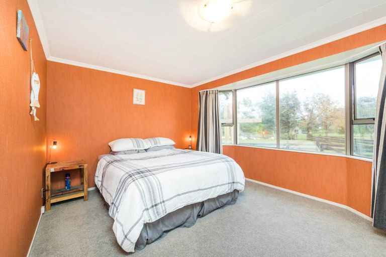 Photo of property in 24 Gorton Street, Bulls, 4818