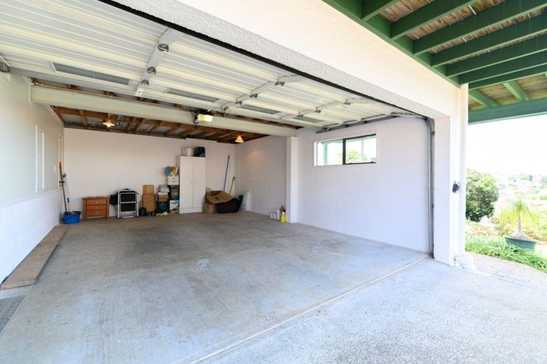 Photo of property in 1/26 Quebec Road, Milford, Auckland, 0620