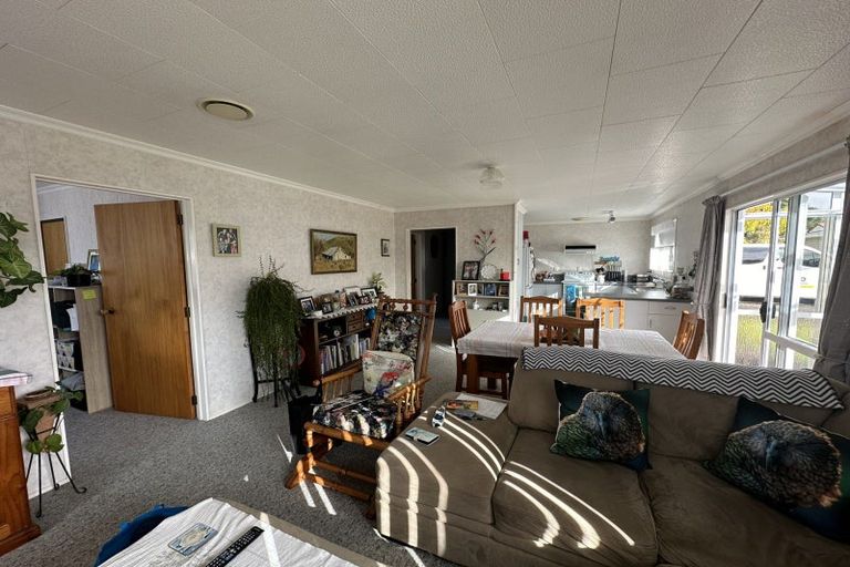 Photo of property in 53 King Edward Street, Eltham, 4322