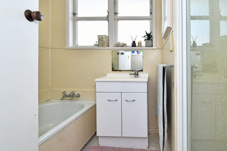 Photo of property in 14 Orion Street, Papakura, 2110