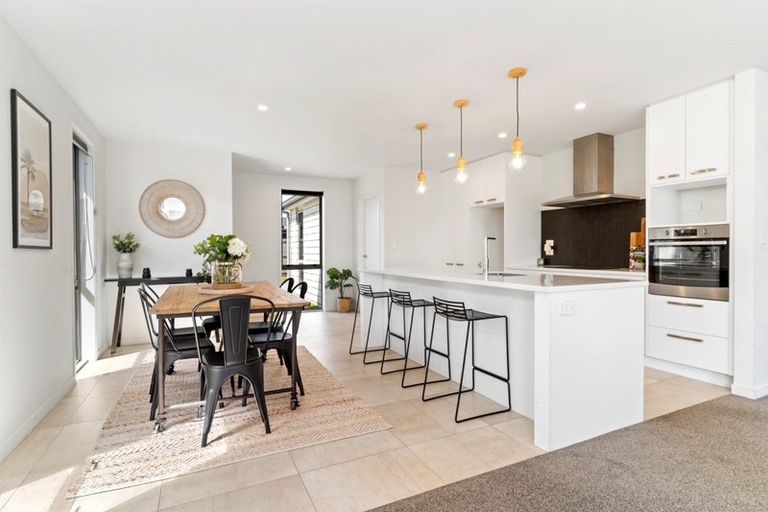 Photo of property in 62 Franks Way, Papamoa Beach, Papamoa, 3118