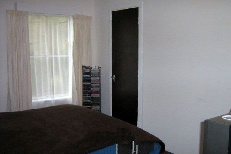 Photo of property in 3/161 Glenmore Street, Kelburn, Wellington, 6012