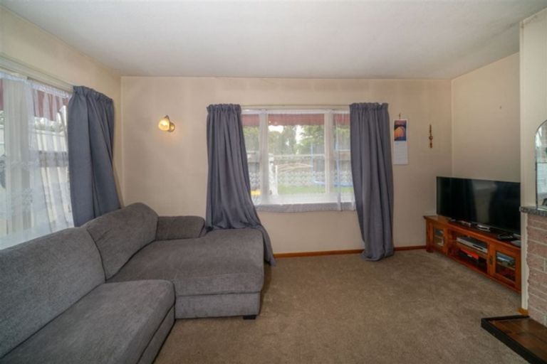 Photo of property in 30 Cranbrook Avenue, Burnside, Christchurch, 8053