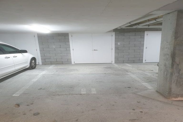 Photo of property in 11/2 Hindmarsh Street, Johnsonville, Wellington, 6037