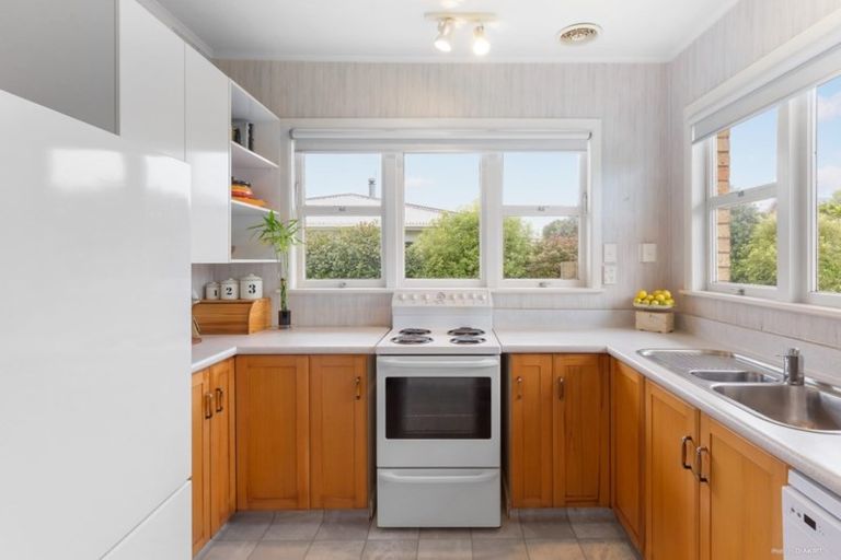 Photo of property in 10 Beresford Street, Pukekohe, 2120