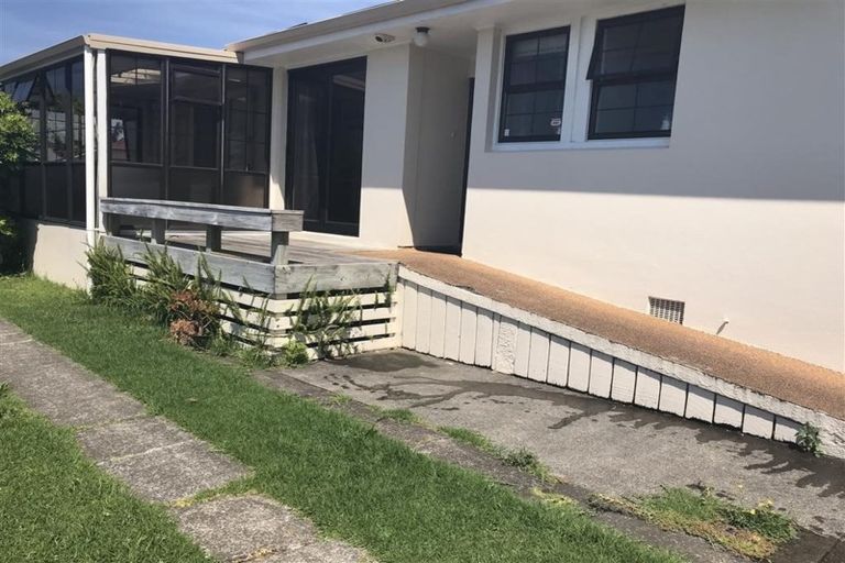 Photo of property in 4 Bellevue Road, Brookfield, Tauranga, 3110