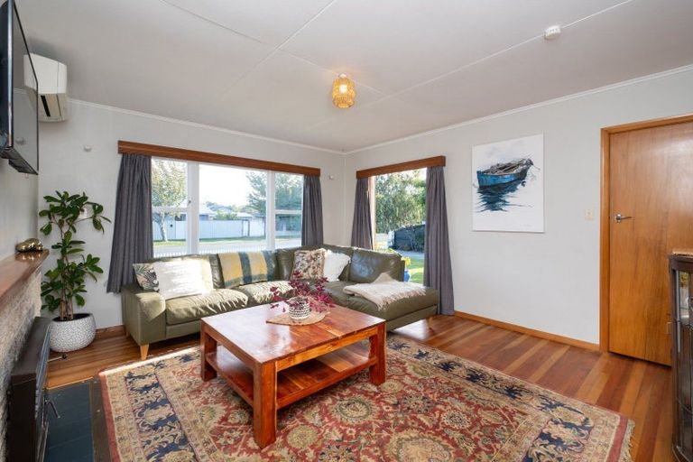 Photo of property in 2a Hinton Road, Taradale, Napier, 4112