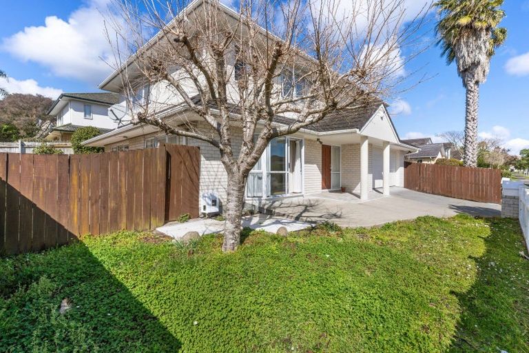 Photo of property in 40 Santa Ana Drive, Dannemora, Auckland, 2016