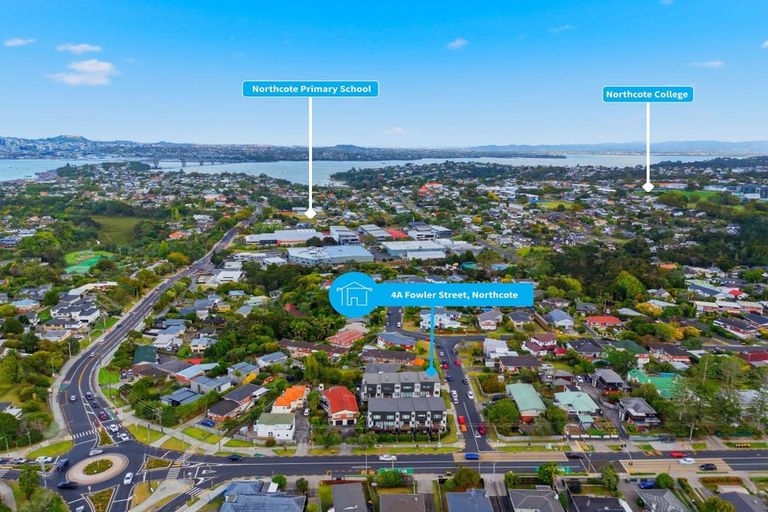 Photo of property in 4a Fowler Street, Northcote, Auckland, 0627