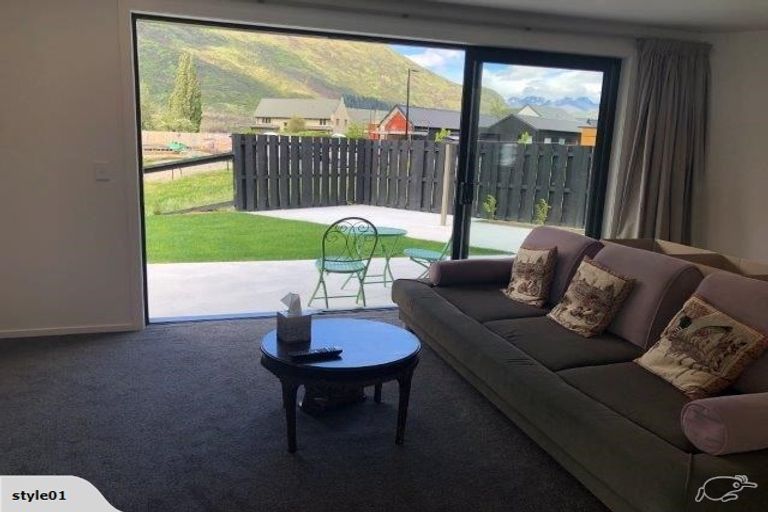 Photo of property in 6 Bathans Lane, Lake Hayes, Queenstown, 9304