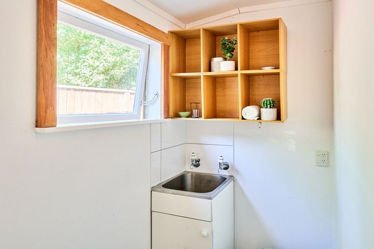 Photo of property in 25 Dell Road, Raumati South, Paraparaumu, 5032