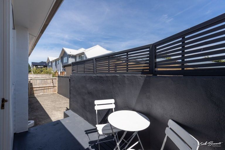 Photo of property in 33 Waiwhetu Road, Waiwhetu, Lower Hutt, 5010