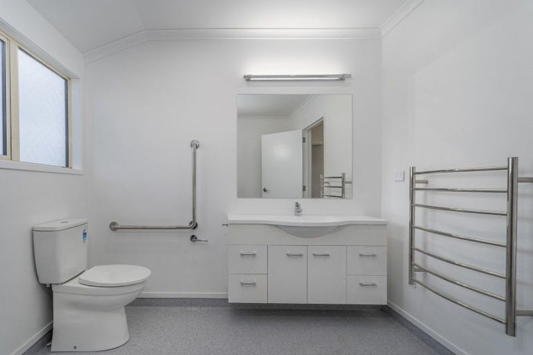 Photo of property in 8 Seascape Avenue, Whitianga, 3510