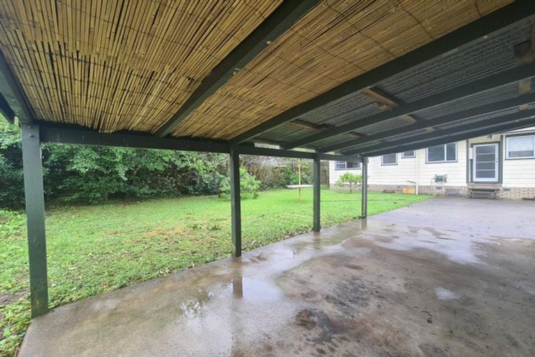 Photo of property in 1 Murillo Place, Henderson, Auckland, 0612