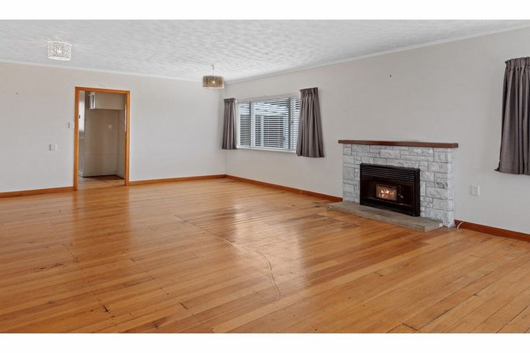 Photo of property in 137 King Street, Hikurangi, 0114