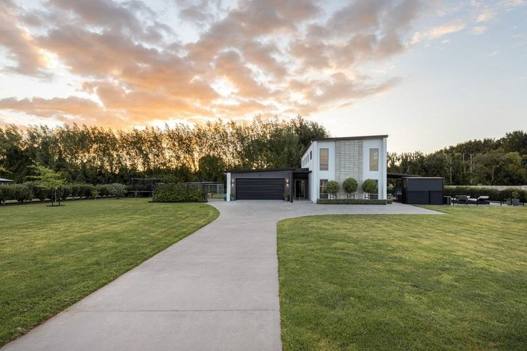 Photo of property in 5 Royal Ascot Drive, Papamoa Beach, Te Puke, 3187