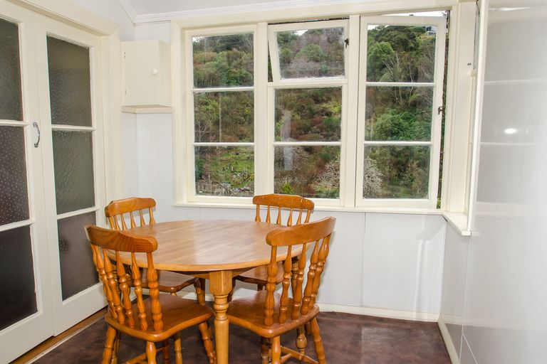 Photo of property in 84 Somerville Street, Andersons Bay, Dunedin, 9013