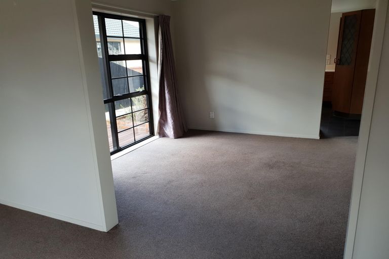 Photo of property in 6 Jensen Street, Hokowhitu, Palmerston North, 4410