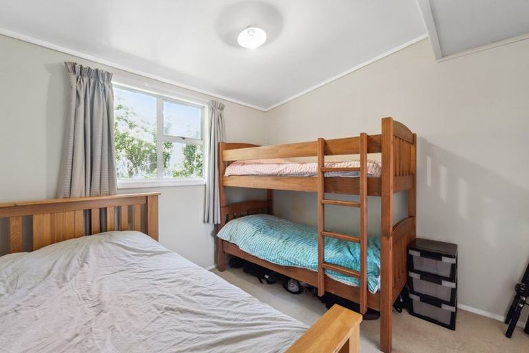 Photo of property in 7a Hona Street, Waikanae Beach, Waikanae, 5036