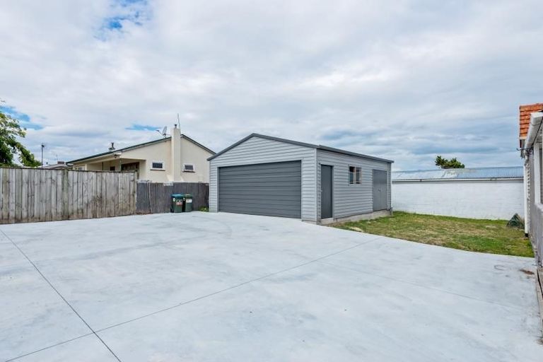 Photo of property in 1006 Tremaine Avenue, Roslyn, Palmerston North, 4414