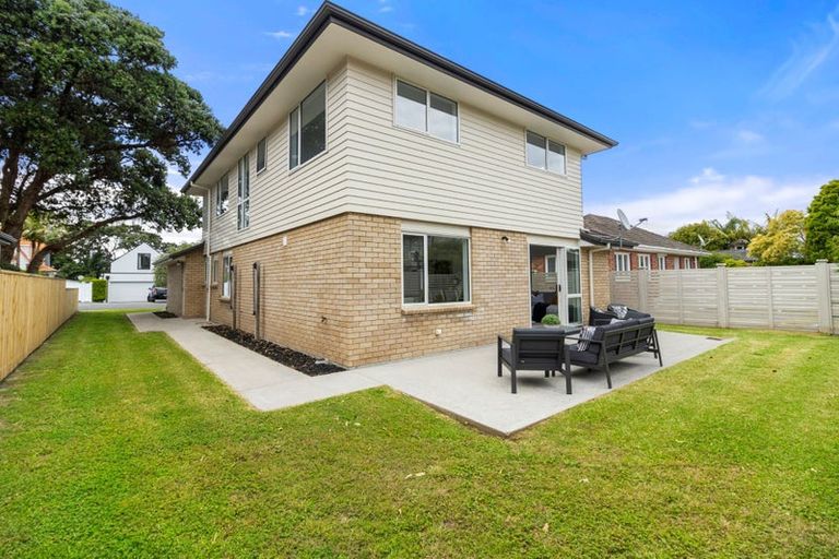 Photo of property in 70 Ngataringa Road, Devonport, Auckland, 0624