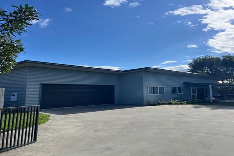 Photo of property in 122b Kawaha Point Road, Kawaha Point, Rotorua, 3010